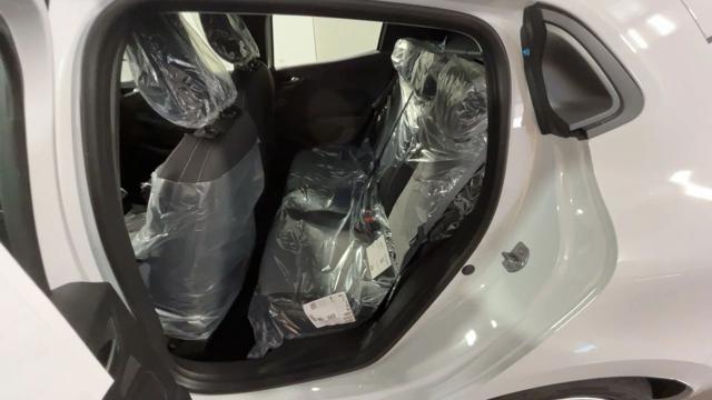 RENAULT Clio usata, con Volante in pelle