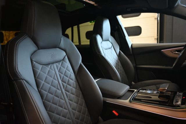 AUDI Q8 usata 38