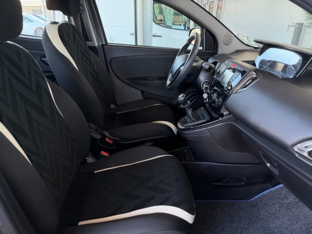 LANCIA Ypsilon usata, con Immobilizzatore elettronico