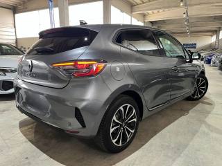 RENAULT Clio usata, con Alzacristalli elettrici