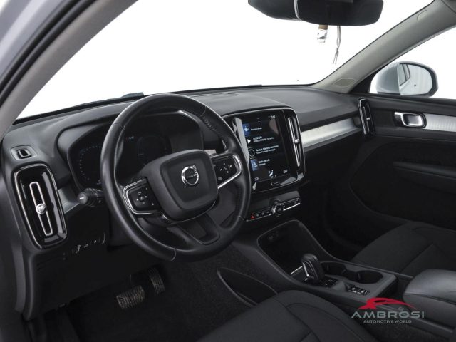 VOLVO XC40 usata 7