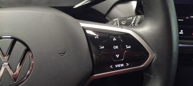 VOLKSWAGEN ID.4 usata, con Airbag testa