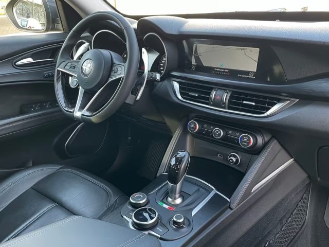 ALFA ROMEO Stelvio usata, con Sistema di navigazione
