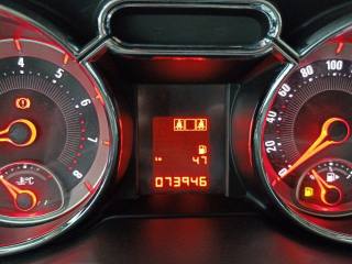 OPEL Adam usata, con Bluetooth