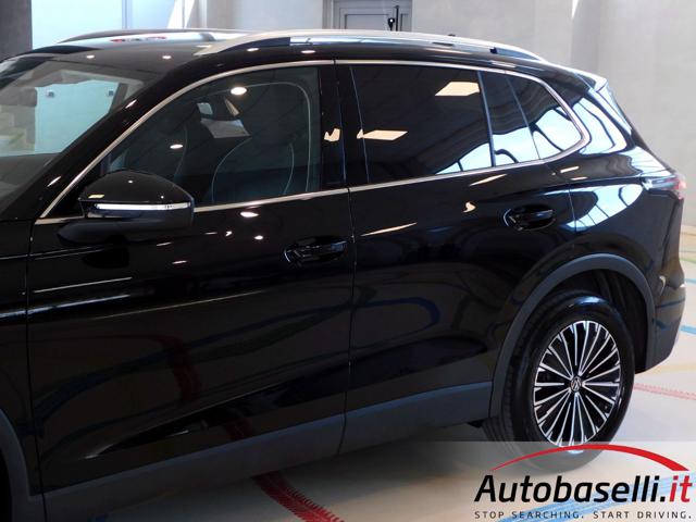 VOLKSWAGEN Tiguan usata, con Sedile posteriore sdoppiato