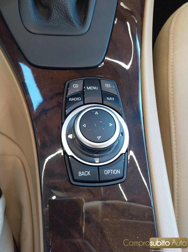 BMW 320 usata, con Sedile posteriore sdoppiato