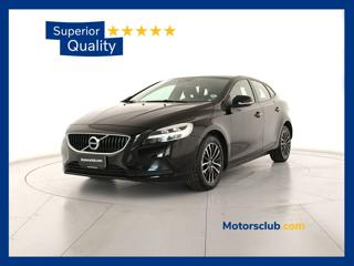 VOLVO V40 T2 Plus