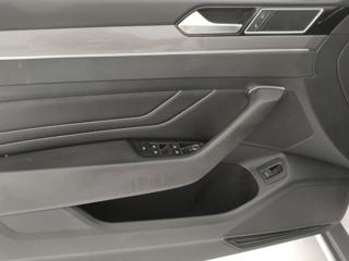 VOLKSWAGEN Passat Alltrack usata, con Controllo trazione