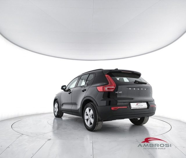 VOLVO XC40 usata 3