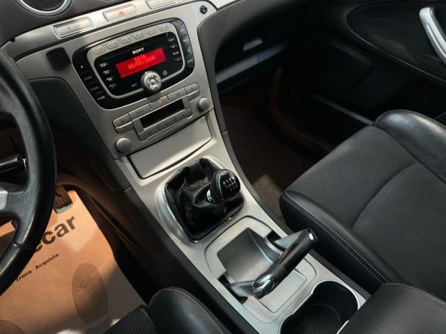 FORD S-Max usata, con Controllo trazione