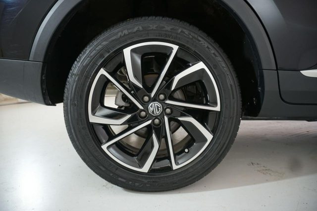 MG ZS usata, con Boardcomputer