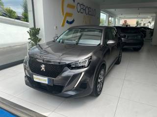 PEUGEOT 2008 usata, con Airbag
