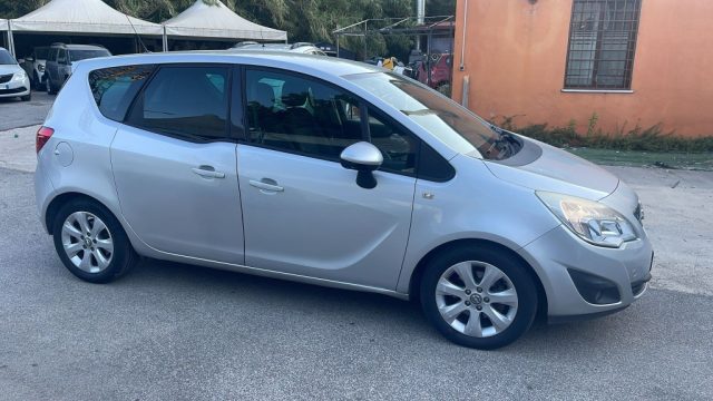OPEL Meriva usata, con Airbag Passeggero