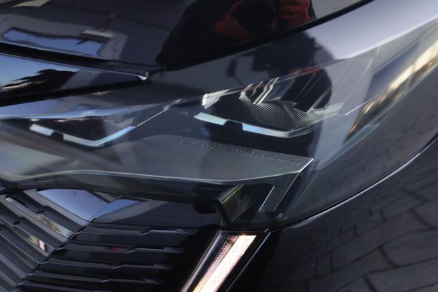 PEUGEOT 5008 usata, con Specchietti laterali elettrici