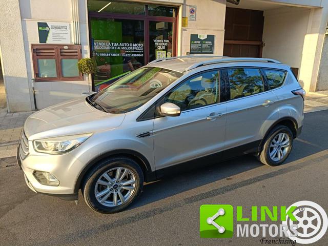 FORD Kuga usata, con USB