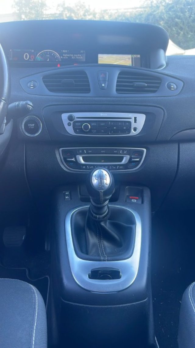 RENAULT Scenic usata, con Servosterzo