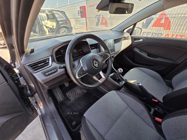 RENAULT Clio usata, con Park Distance Control