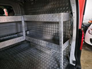 MERCEDES-BENZ Vito usata, con Bracciolo