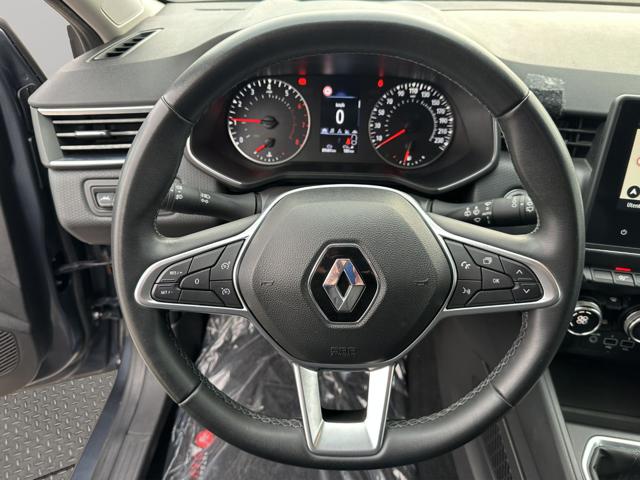 RENAULT Clio usata, con Autoradio