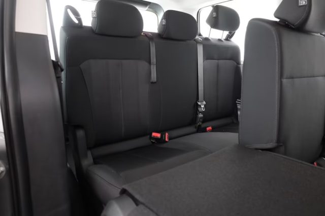 HYUNDAI Staria usata, con Luci diurne LED