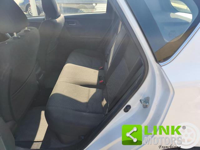 TOYOTA Auris usata, con Servosterzo