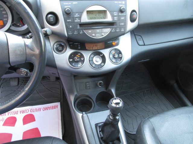 TOYOTA RAV 4 usata, con Boardcomputer