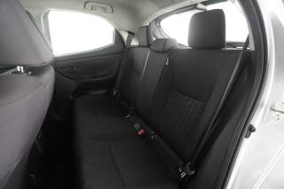 TOYOTA Yaris usata 3