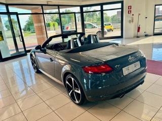 AUDI TT usata, con Autoradio