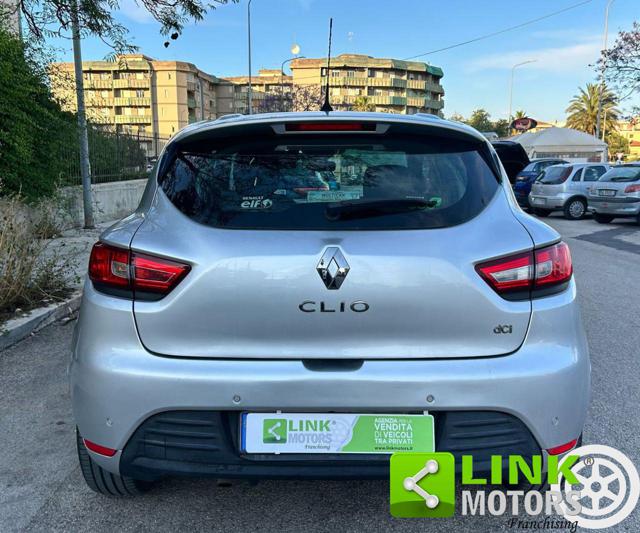 RENAULT Clio usata, con Controllo trazione