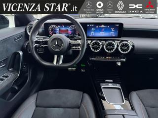 MERCEDES-BENZ CLA 200 usata, con Controllo automatico clima