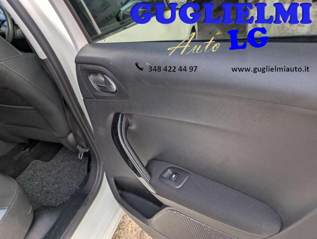 PEUGEOT 208 usata, con Climatizzatore automatico, 2 zone