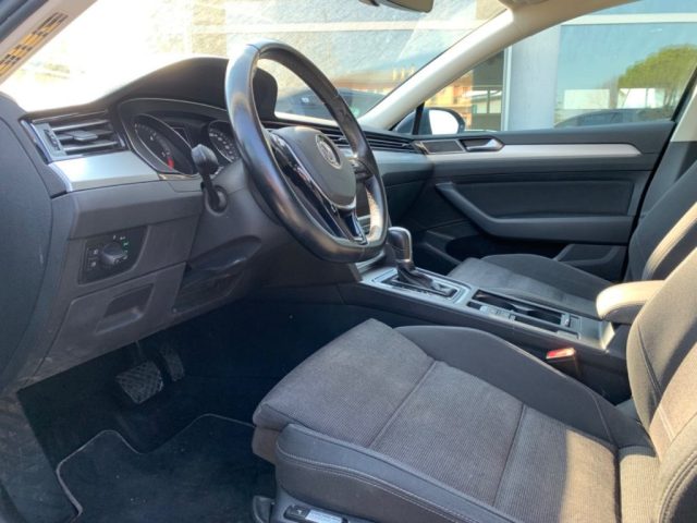 VOLKSWAGEN Passat Variant usata, con Boardcomputer