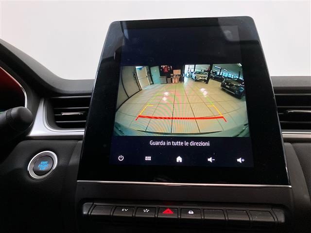 RENAULT Captur usata, con Bracciolo