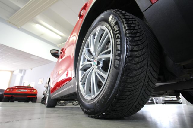 ALFA ROMEO Stelvio usata, con Volante in pelle