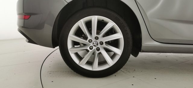 SKODA Scala usata, con Volante in pelle