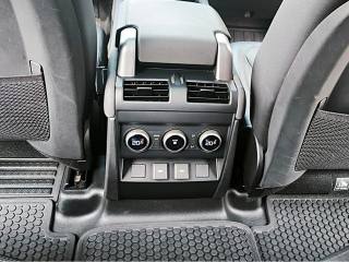 LAND ROVER Defender usata, con Climatizzatore