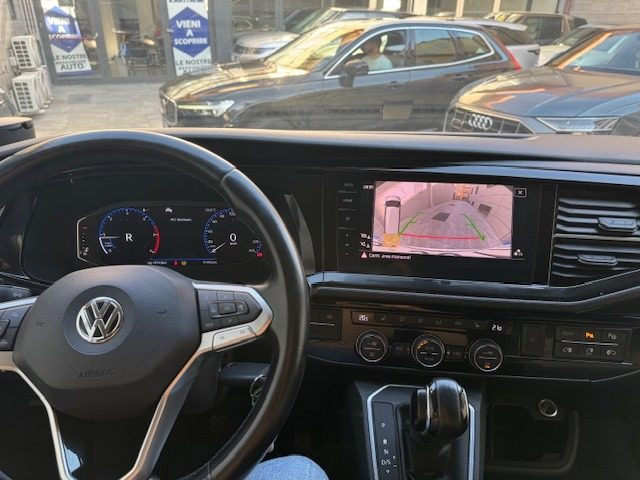 VOLKSWAGEN Multivan usata, con Boardcomputer