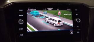 VOLKSWAGEN Passat Variant usata, con Adaptive Cruise Control