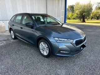 SKODA Octavia 2.0 TDI EVO SCR Wagon Executive