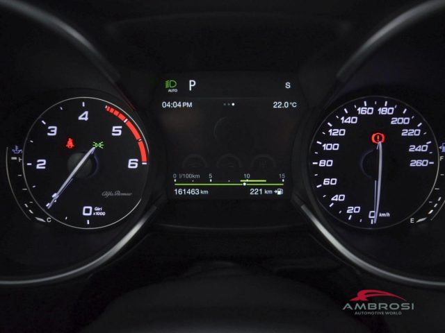 ALFA ROMEO Stelvio usata 12