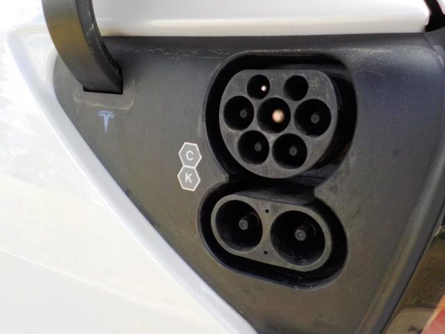 TESLA Model Y usata, con Portellone posteriore elettrico