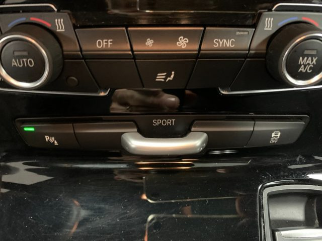 BMW 216 usata, con Sensori di parcheggio anteriori