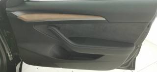 TESLA Model 3 usata, con Fari full-led