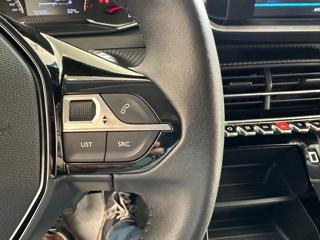 PEUGEOT 2008 usata, con Airbag testa