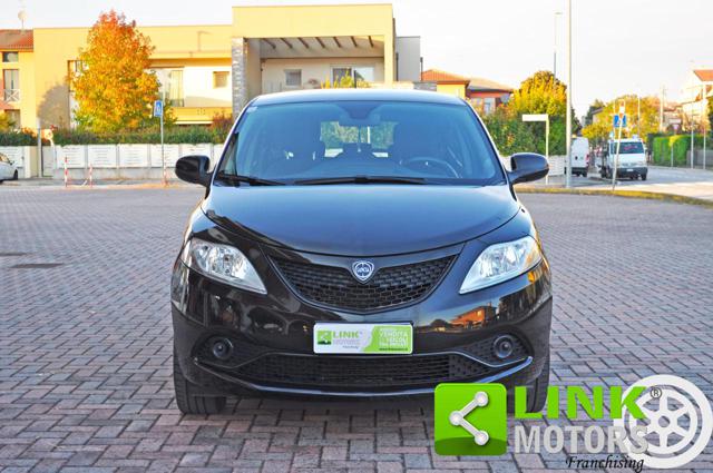 LANCIA Ypsilon usata, con Airbag