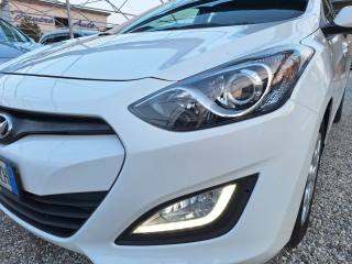 HYUNDAI i30 usata, con Autoradio