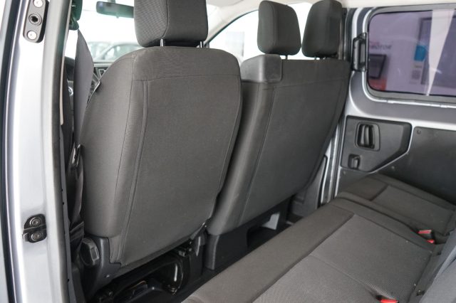 OPEL Vivaro usata, con Schermo multifunzione interamente digitale