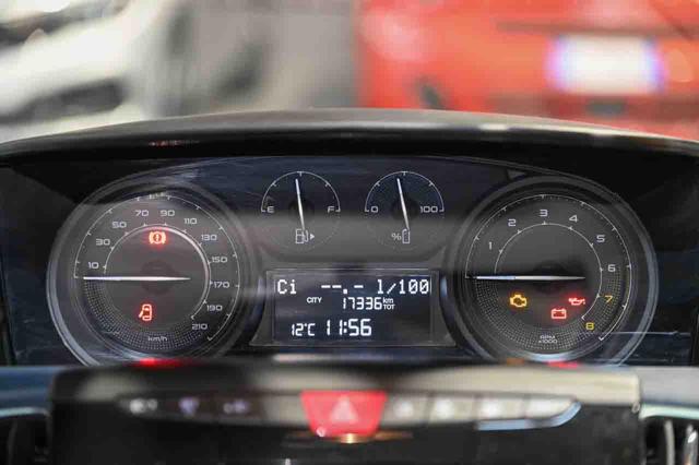 LANCIA Ypsilon usata, con Volante multifunzione