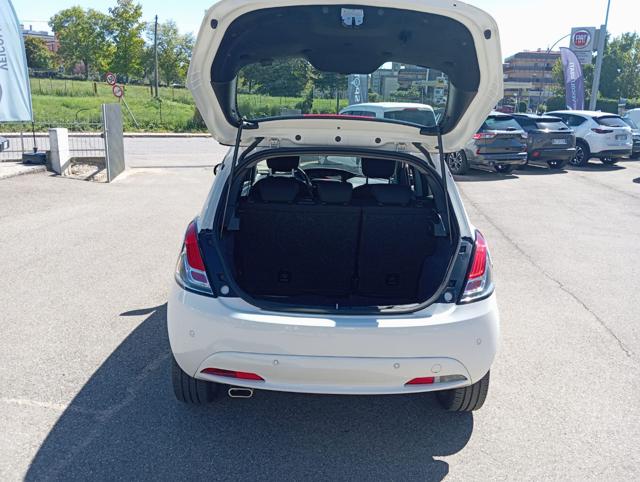 LANCIA Ypsilon usata, con Boardcomputer