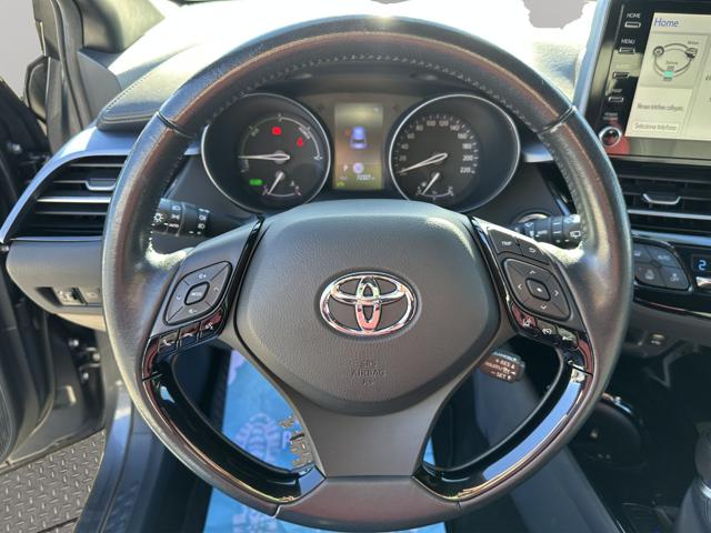 TOYOTA C-HR usata, con Cerchi in lega